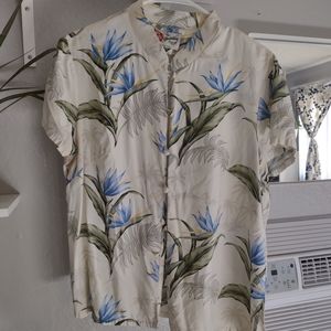 Hilo Hattie Hawaiian Shirt